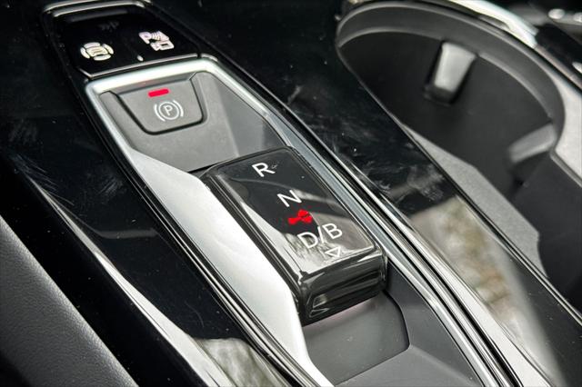 2025 Audi Q6 e-tron Premium
