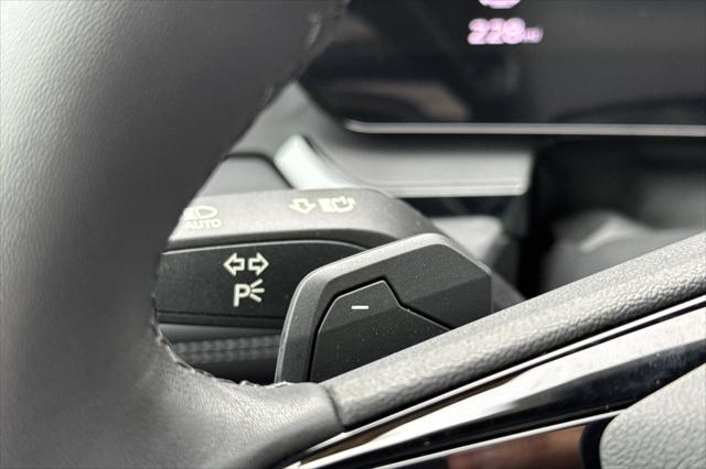 2025 Audi Q6 e-tron Premium