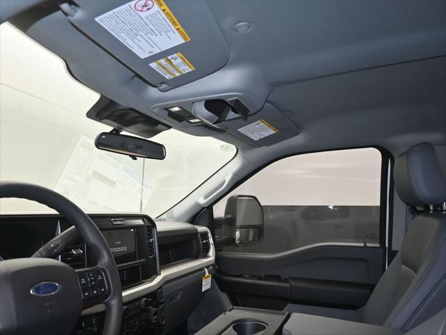 2025 Ford F-550 XL