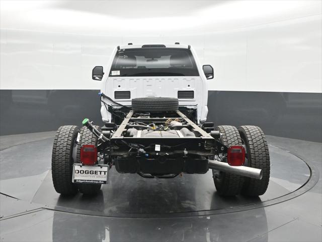 2025 Ford F-550 XL