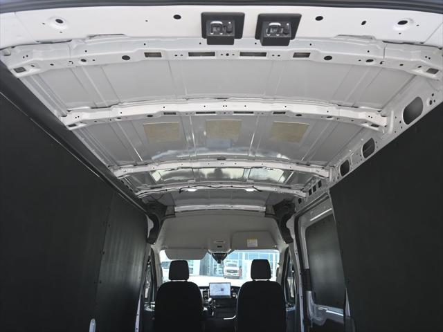2025 Ford Transit Cargo Van Base
