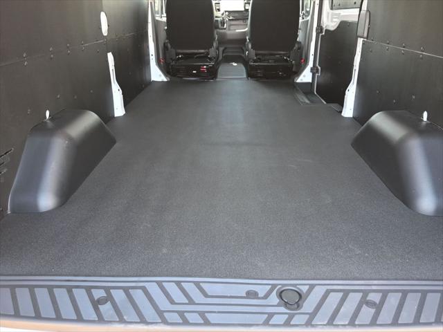 2025 Ford Transit Cargo Van Base