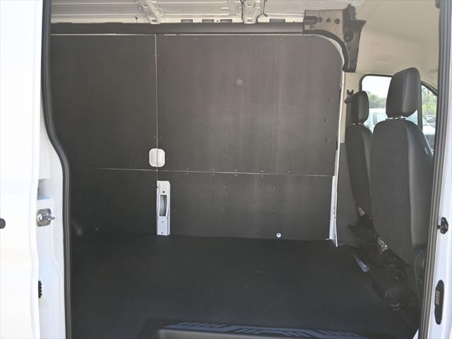 2025 Ford Transit Cargo Van Base