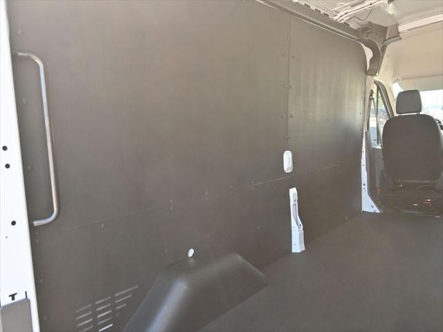 2025 Ford Transit Cargo Van Base