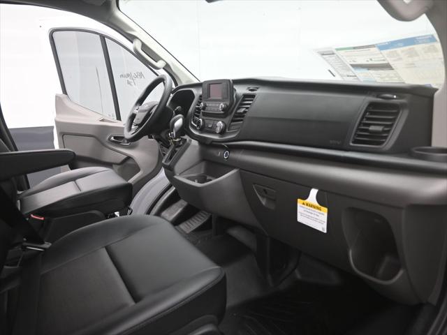 2025 Ford Transit Cargo Van Base