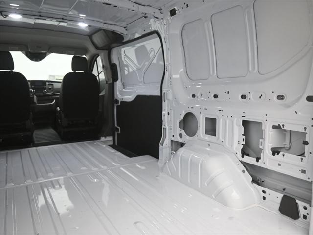 2025 Ford Transit Cargo Van Base