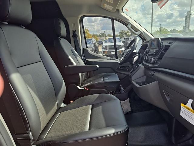 2025 Ford Transit Cargo Van Base