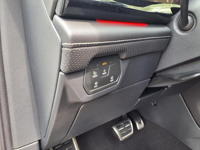 2026 Volkswagen Atlas Cross Sport SEL