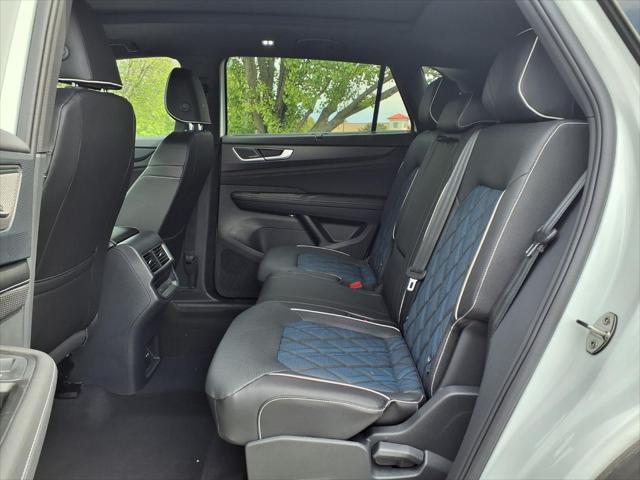 2026 Volkswagen Atlas Cross Sport SEL