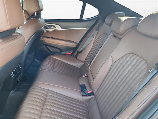 2020 Genesis G70 3.3T RWD