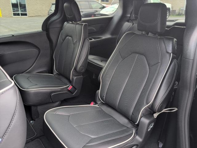 2026 Chrysler Pacifica Limited AWD