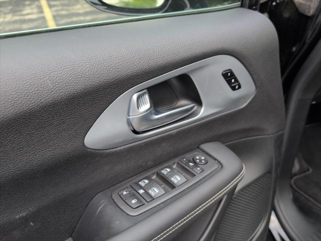 2026 Chrysler Pacifica Limited AWD