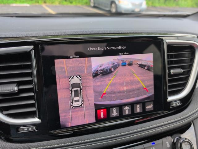 2026 Chrysler Pacifica Limited AWD