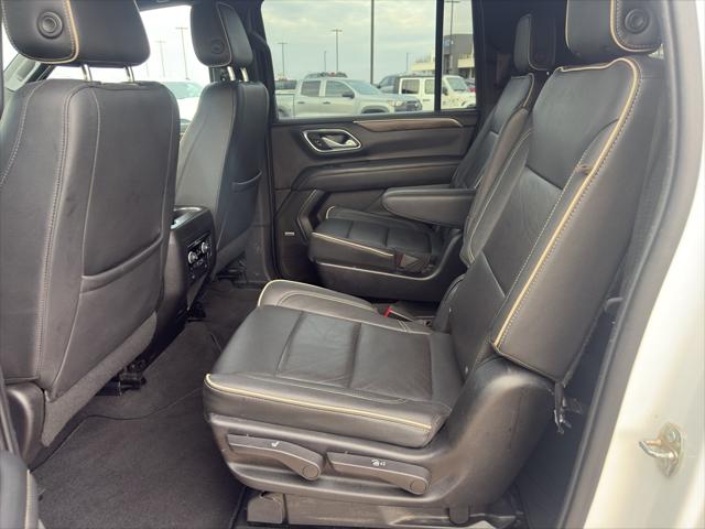 2022 Chevrolet Suburban 4WD Premier
