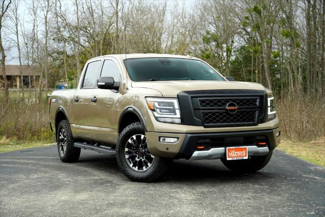 2020 Nissan TITAN Crew Cab PRO-4X 4x4
