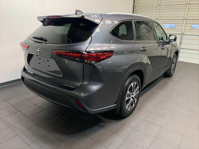 2023 Toyota Highlander XLE 2023 Toyota Highlander XLE