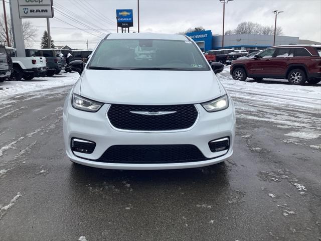 2026 Chrysler Pacifica PACIFICA SELECT