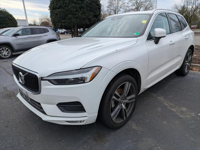 2021 Volvo XC60 T5 Momentum 2021 Volvo XC60 T5 Momentum