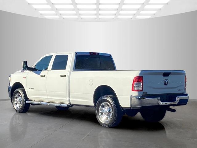 2020 RAM 3500 Tradesman Crew Cab 4x4 8 Box