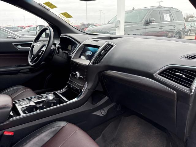 2020 Ford Edge Titanium 2020 Ford Edge Titanium