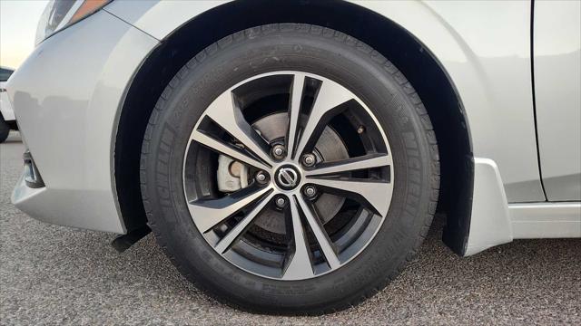 2023 Nissan Sentra SV Xtronic CVT