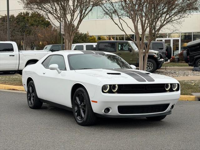 2022 Dodge Challenger SXT AWD