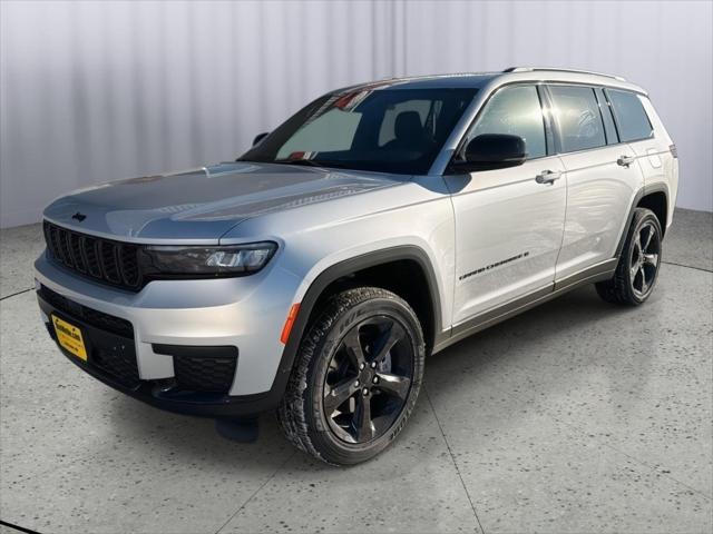 2025 Jeep Grand Cherokee GRAND CHEROKEE L ALTITUDE X 4X4