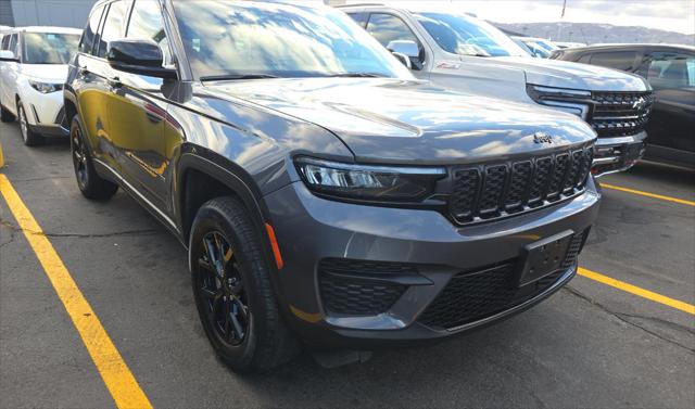 2024 Jeep Grand Cherokee Altitude 4x4 2024 Jeep Grand Cherokee Altitude 4x4