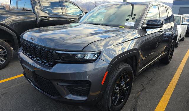 2024 Jeep Grand Cherokee Altitude 4x4 2024 Jeep Grand Cherokee Altitude 4x4