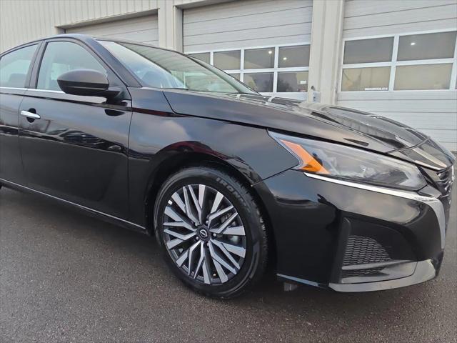 2024 Nissan Altima SV FWD