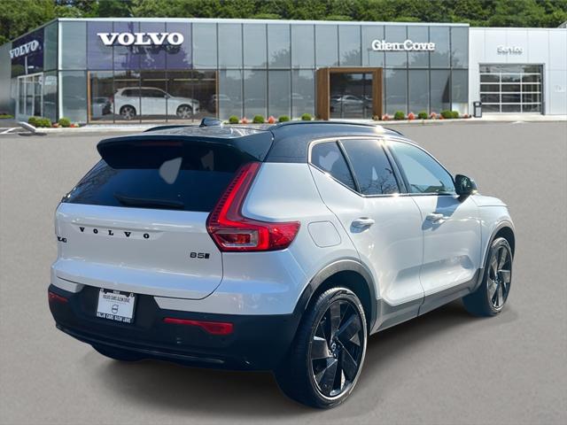 2026 Volvo XC40 B5 Ultra Black Edition