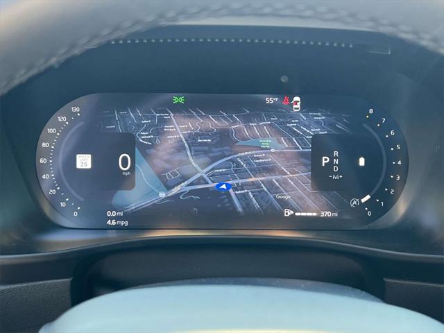 2026 Volvo XC40 B5 Ultra Black Edition