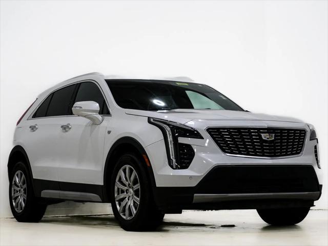 2022 Cadillac XT4 AWD Premium Luxury