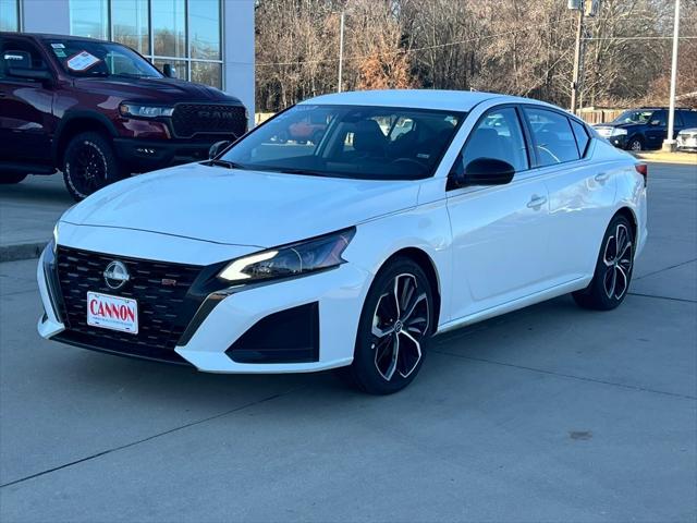 2024 Nissan Altima SR FWD