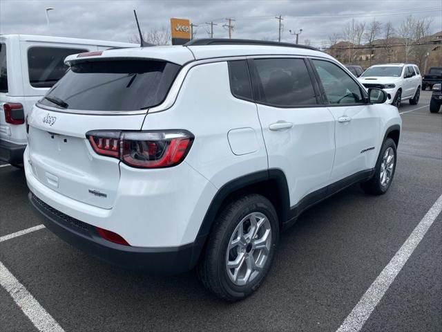 2026 Jeep Compass COMPASS LATITUDE 4X4