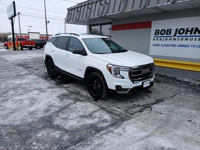 2023 GMC Terrain AWD AT4