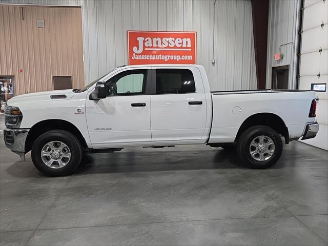 2025 RAM 2500 Big Horn Crew Cab 4x4 64 Box