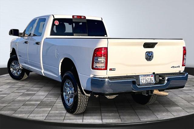 2022 RAM 3500 Tradesman Crew Cab 4x4 8 Box