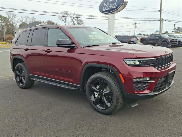 2025 Jeep Grand Cherokee GRAND CHEROKEE LIMITED 4X4