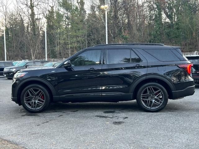 2025 Ford Explorer ST-Line 2025 Ford Explorer ST-Line