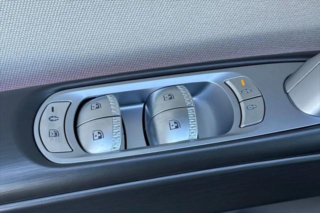 2026 Genesis GV60 RWD