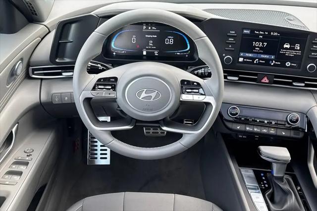2026 Hyundai Elantra SEL Sport Premium