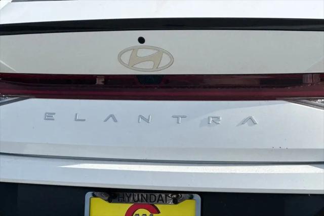 2026 Hyundai Elantra SEL Sport Premium