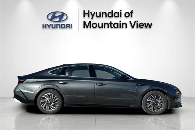 2026 Hyundai Sonata Hybrid Limited
