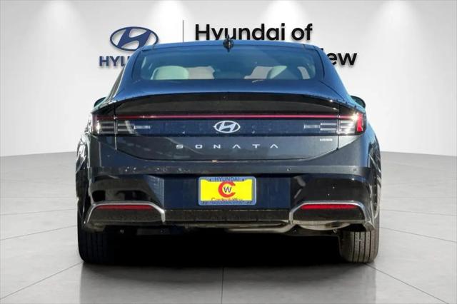 2026 Hyundai Sonata Hybrid Limited