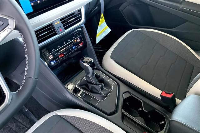 2026 Volkswagen Taos SE