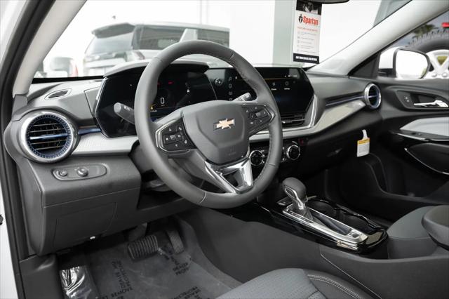 2026 Chevrolet Trax FWD LT
