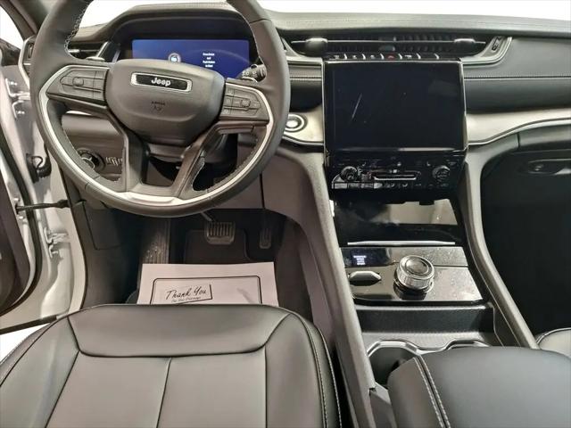 2025 Jeep Grand Cherokee L Limited 4x4