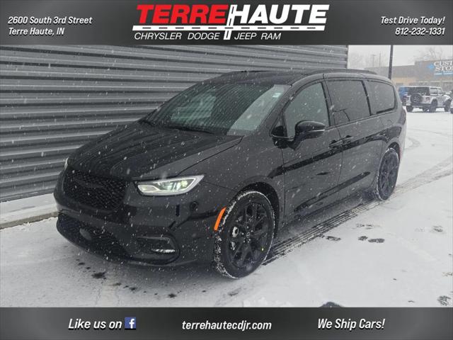 2026 Chrysler Pacifica Select for sale in Terre Haute, IN