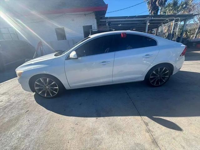 2015 Volvo S60 T6 Platinum
